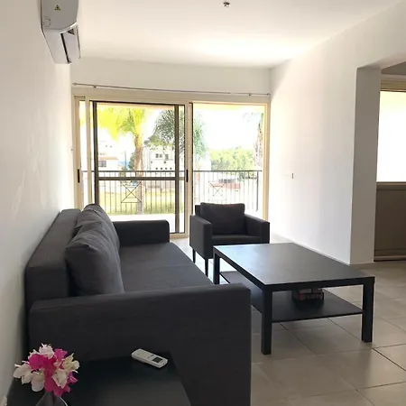 Modern 2 Bed Flat Near Pyla Larnaca Beach Nearby *