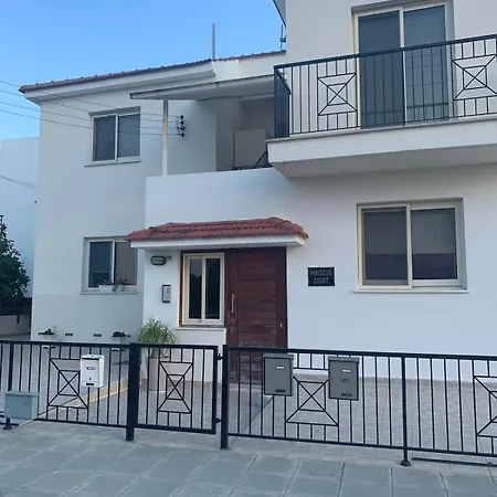 Modern 2 Bed Flat Near Pyla Larnaca Beach Nearby *