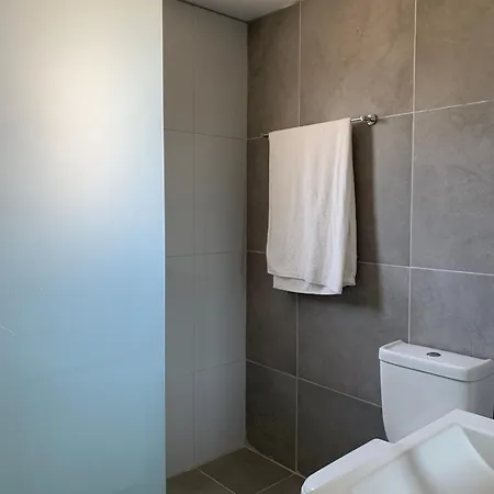 Daire Modern 2 Bed Flat Near Pyla Larnaca Beach Nearby Pyla